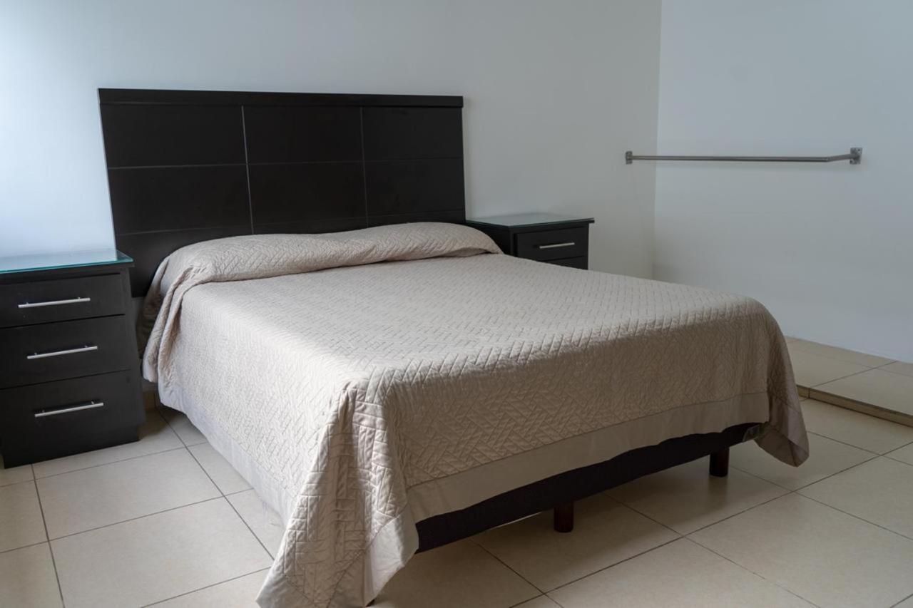 Apartamentos Torre II Condominios - Pet Friendly Mazatlán Exteriör bild